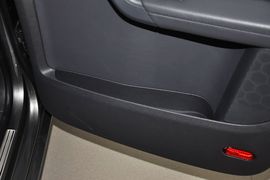 2013款大众途安1.4T手动舒适版5座