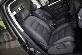 2013款大众途安1.4T手动舒适版5座