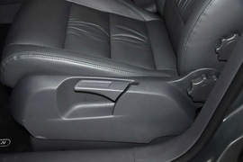 2013款大众途安1.4T手动舒适版5座