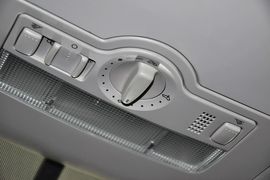 2013款大众途安1.4T手动舒适版5座