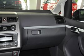 2013款大众途安1.4T手动舒适版5座