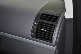 2013款大众途安1.4T手动舒适版5座