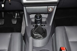 2013款大众途安1.4T手动舒适版5座