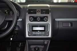 2013款大众途安1.4T手动舒适版5座