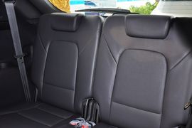 2013款现代全新胜达2.4L自动四驱尊贵型