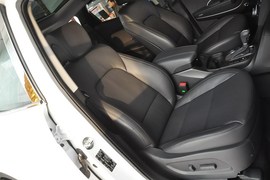 2013款现代全新胜达2.4L自动四驱尊贵型