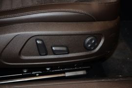 2012款大众迈腾旅行轿车2.0TSI