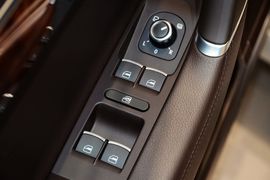 2012款大众迈腾旅行轿车2.0TSI