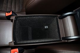 2012款大众迈腾旅行轿车2.0TSI