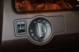 2012款大众迈腾旅行轿车2.0TSI
