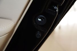 2014款长安逸动1.6L手动豪华型