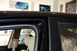 2014款长安逸动1.6L手动豪华型