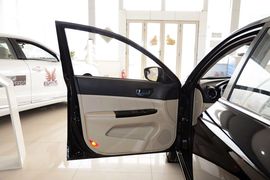 2014款长安逸动1.6L手动豪华型