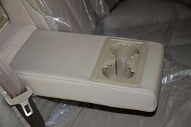 2014款长安逸动1.6L手动豪华型