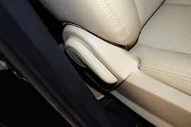 2014款长安逸动1.6L手动豪华型