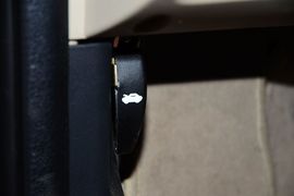2014款长安逸动1.6L手动豪华型