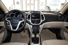 2014款长安逸动1.6L手动豪华型
