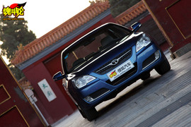 2009款东南V3菱悦1.5MT试驾