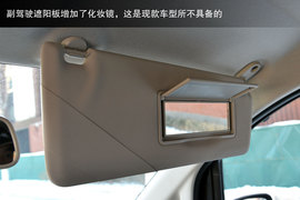 2014款郑州日产NV200CVT尊贵型