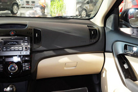 2014款起亚福瑞迪1.6L