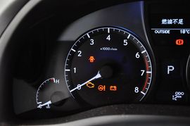 2013款雷克萨斯RX270典雅版