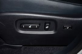 2013款雷克萨斯RX270典雅版