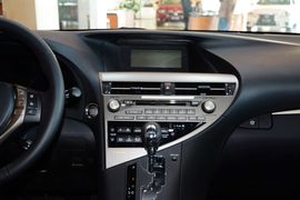 2013款雷克萨斯RX270典雅版