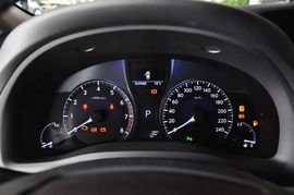 2013款雷克萨斯RX270典雅版