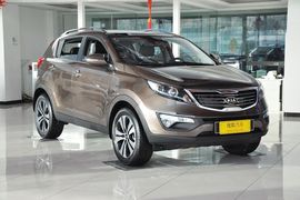 2014款起亚智跑2.0L自动两驱