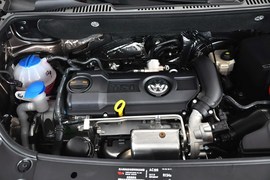 2013款大众途安1.4T手动风尚版5座