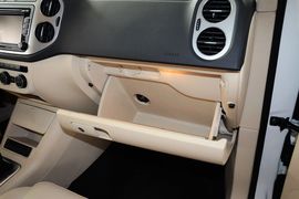 2013款大众途观1.8TSI手自一体四驱豪华版