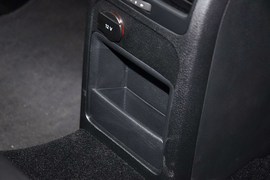 2014款大众速腾1.6L自动舒适型