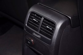 2014款大众速腾1.6L自动舒适型