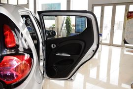 2012款长安奔奔mini