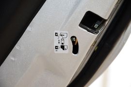 2012款长安奔奔mini