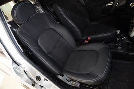 2012款长安奔奔mini