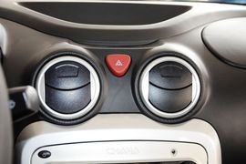 2012款长安奔奔mini