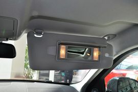 2014款路虎揽胜极光2.0T