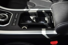 2014款路虎揽胜极光2.0T