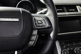 2014款路虎揽胜极光2.0T