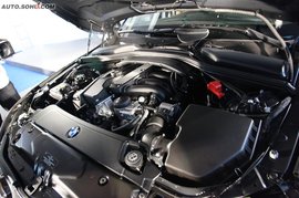 2009款宝马520Li领先型外观实拍