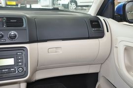 2014款斯柯达晶锐1.4L手动晶致版