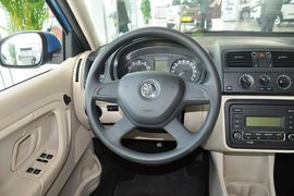 2014款斯柯达晶锐1.4L手动晶致版