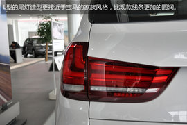 全新宝马X5到店实拍