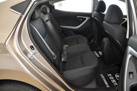 2012款现代朗动1.6L