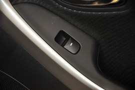2012款现代朗动1.6L