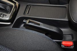 2012款现代朗动1.6L