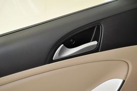 2014款现代瑞纳三厢1.4L手动时尚型GS