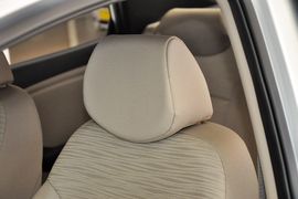 2014款现代瑞纳三厢1.4L手动时尚型GS