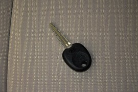 2014款现代瑞纳三厢1.4L手动时尚型GS